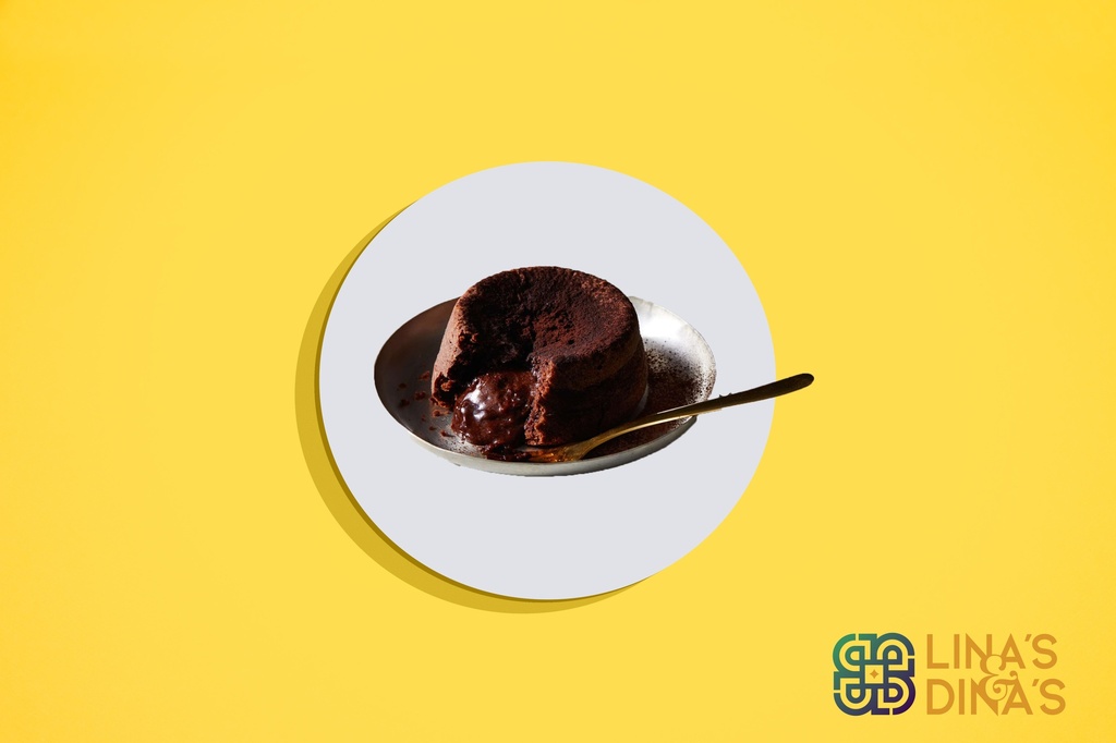 Molten Lava Chocolate Cake / لافا كيك بالشوكولاتة الذائبة