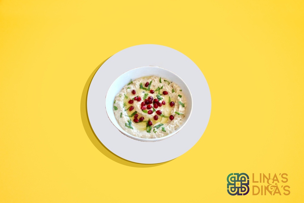 Eggplant Moutabbal w pomegranate / متبل الباذنجان مع الرمان