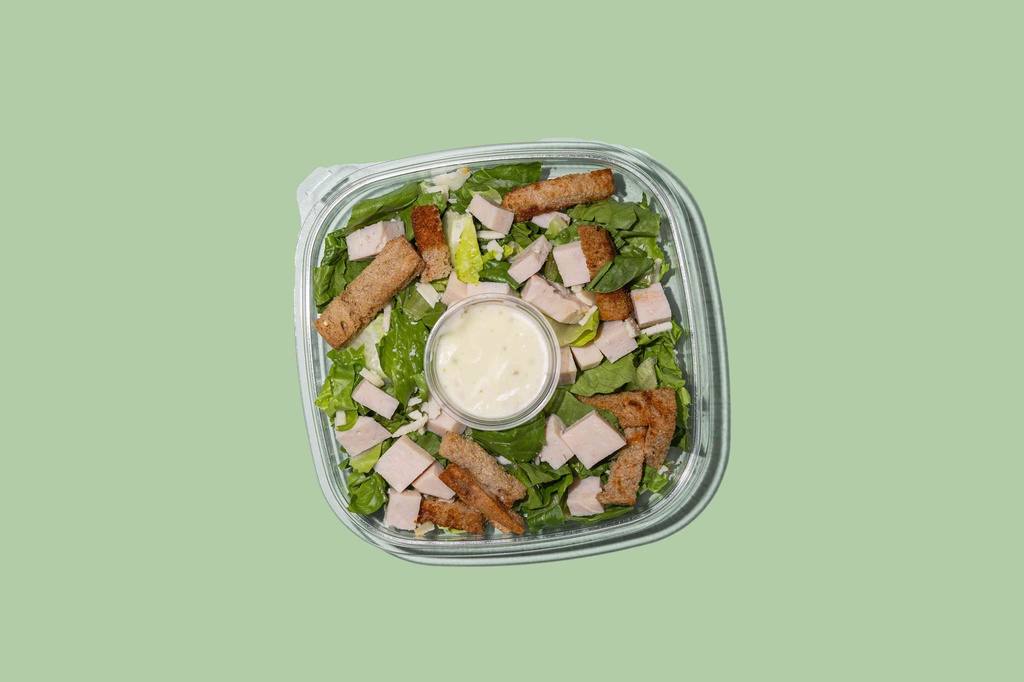 Caeser salad  w turkey  / سلطة سيزر مع الحبش