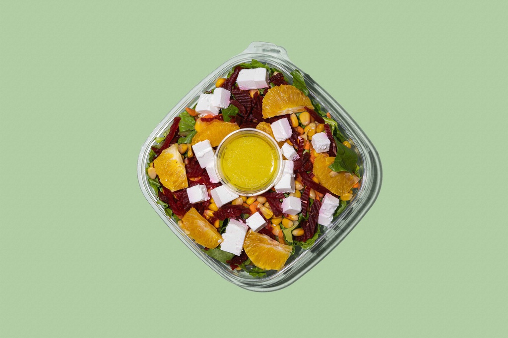 Beetroot w feta cheese / سلطة الشمندر و جبنة الفيتا