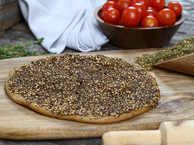 Manakish Wild Zaatar / مناقيش زعتر