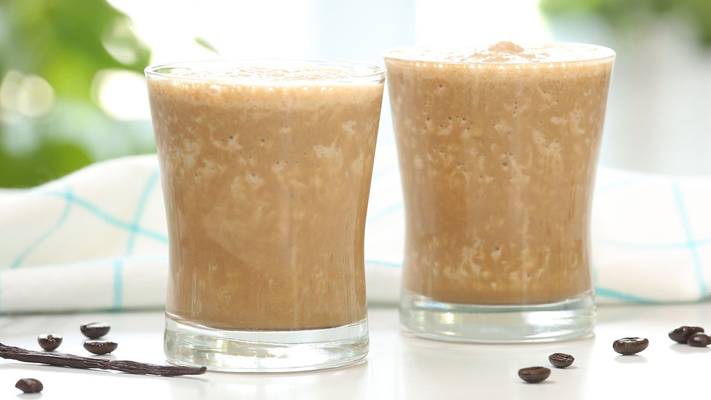 Iced Vanilla Latte / فانيللا لاتيه مثلج