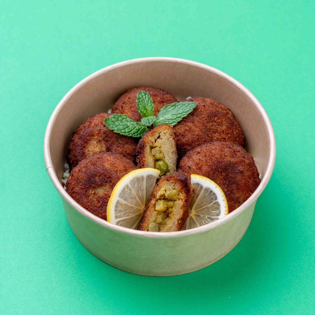 Potato Kebbeh with vegetables/كبه البطاطا مع الخضار