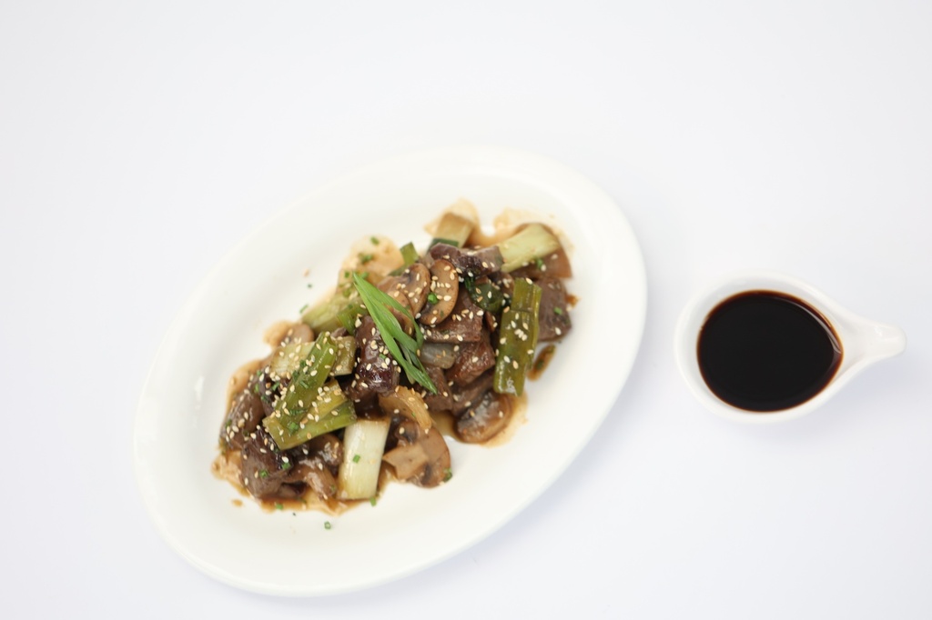 Beef Yakitori /ياكيتوري لحم البقر   ( Trendy )