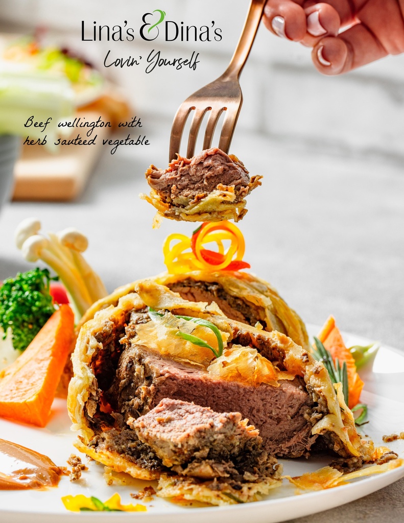 Beef wellington with herb sauteed vegetable/لحم   بقر ولينغتون بالاعشاب و سوتيه الخضار