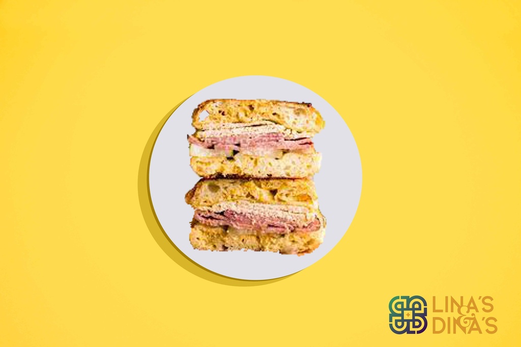 Cuban Turkey Panini  / سندويش التيركي على الطريقة الكوبية