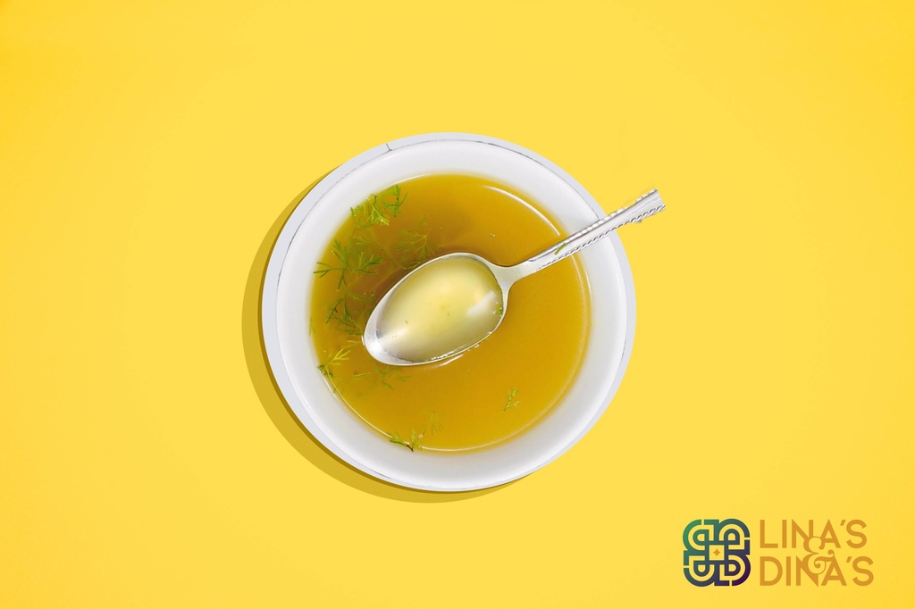 Lemongrass Clear Vegetable Soup  / خضروات عشبة الليمون (Vegan)