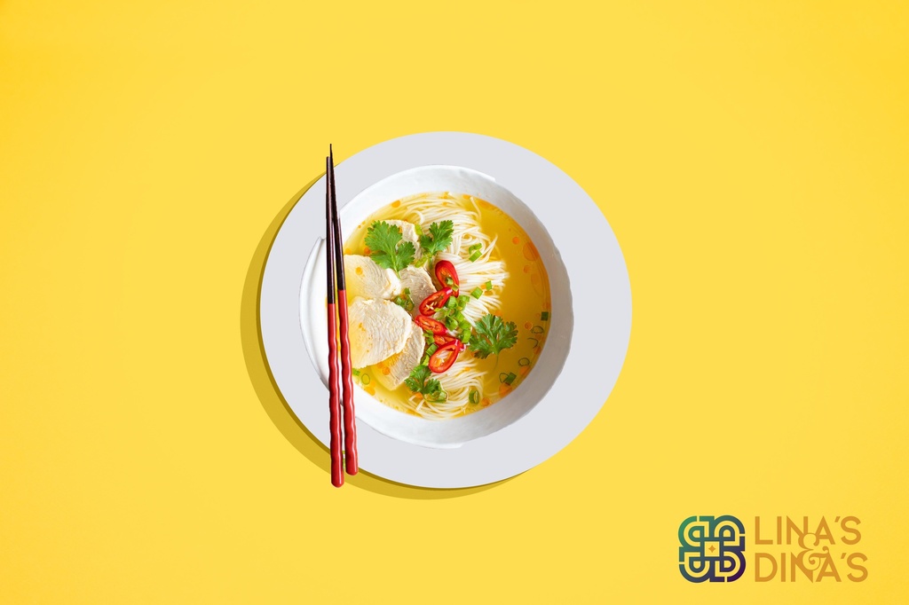 Asian  Chicken Soup / شوربة الدجاج الاسيوية