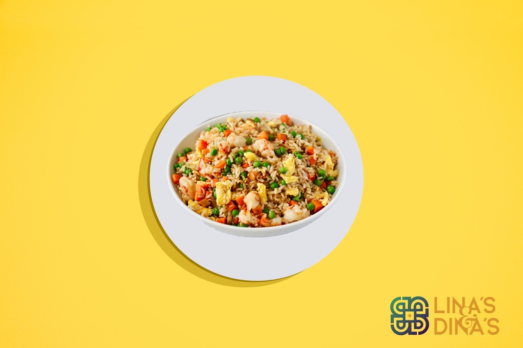 Shrimps with Peas &amp; Carrot Rice and Pink Sauce/ روبيان مع أرز الخضار (البازلاء والجزر) وصوص أرموريكين