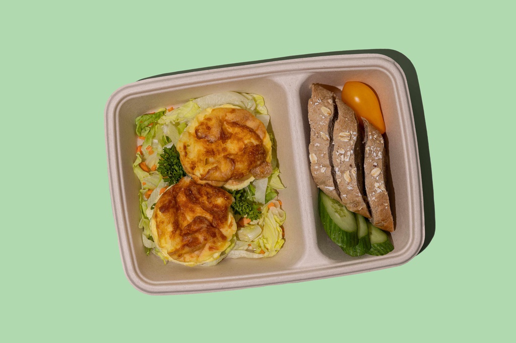 Eggs Muffin w Cheese / مافن البيض بالجبن