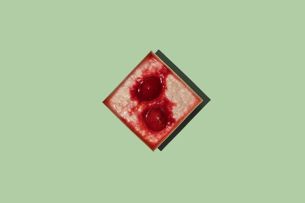 Strawberry Jam Oats / الشوفان بمربى الفراولة