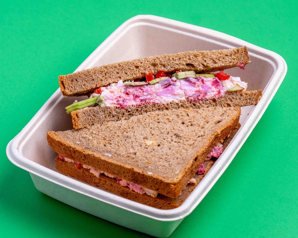 Beetroot Toast Egg