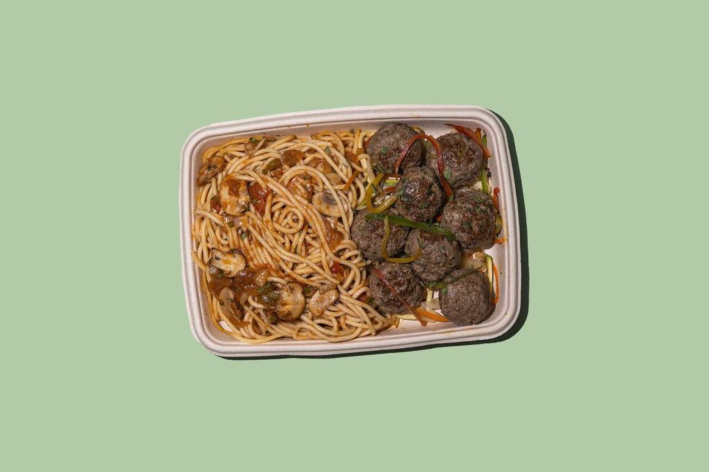 Pasta &amp; Beef / المعكرونة ولحم البقر