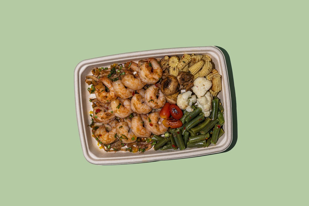 Cajun Shrimp W Vegetable Skillet / روبيان الكاجون مع مقلاة الخضار