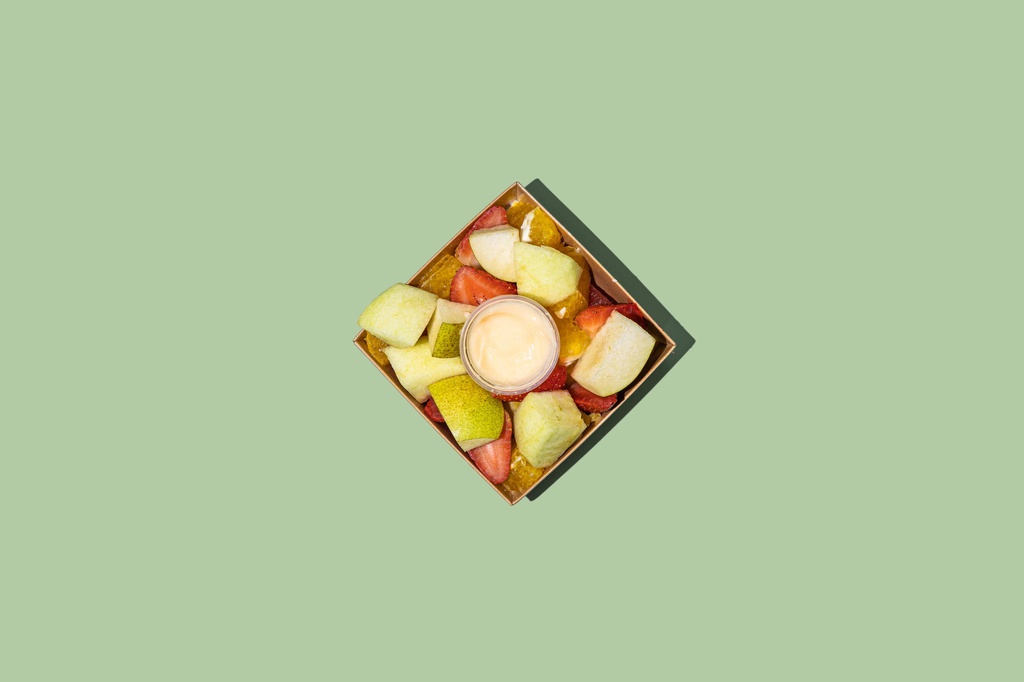 WOW - Fruit Skewers / أعواد الفواكه المشكلة