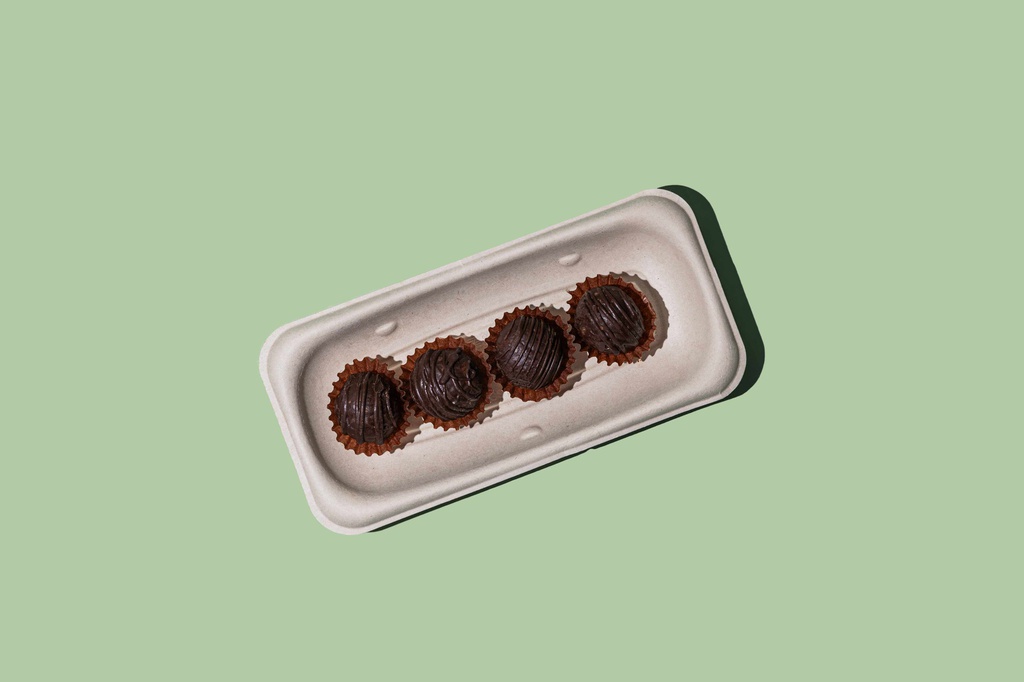 WOW - Chocolate Dates w Almonds / تمر شوكولاتة باللوز (Vegan)
