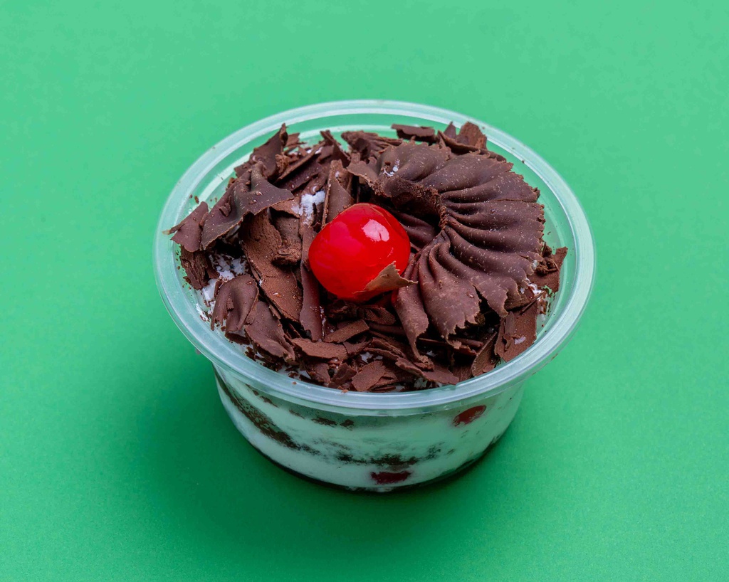 Black Forest Pudding / بودينغ بلاك فورست