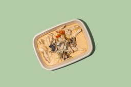 [MN0619-0.5] Chicken Strogonoff w Veggies (HP)/ دجاج ستروغونوف مع خضروات