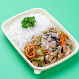 [MN0840-0.5] Beef Stroganoff w Rice / ستروغونوف اللحم و أرز