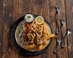 [KETB24-0.5] Chicken Shawarma Platter Garlic Sauce ( Shawarma Bun ) Keto */  * طبق شاورما دجاج صوص ثوم (خبز شاورما) كيتو *