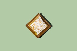 [FUSION79-0.5] Saffron Milk Cake /كيكة الحليب بالزعفران