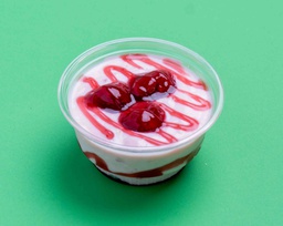 Strawberry Truffle Pudding (DF) / ترافيل الفراولة