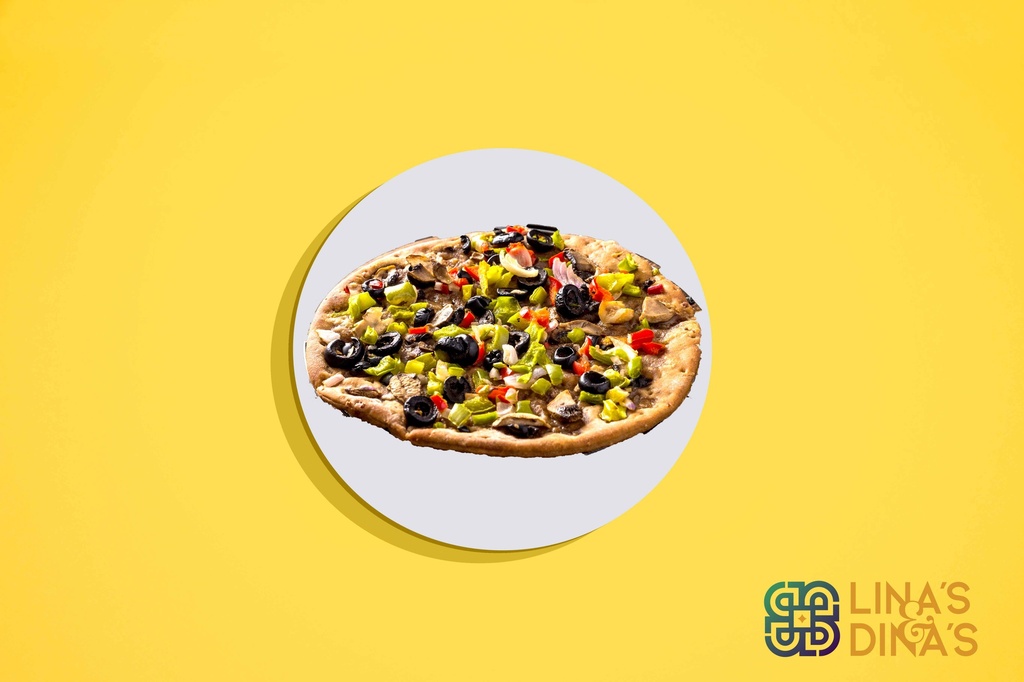 Vegetarian Pizza / بيتزا بالخضار