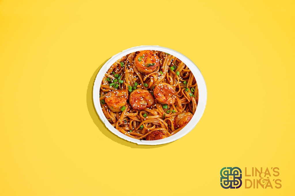 روبيان تايلندي و نودلز زجاجية مع زنجبيل و صويا