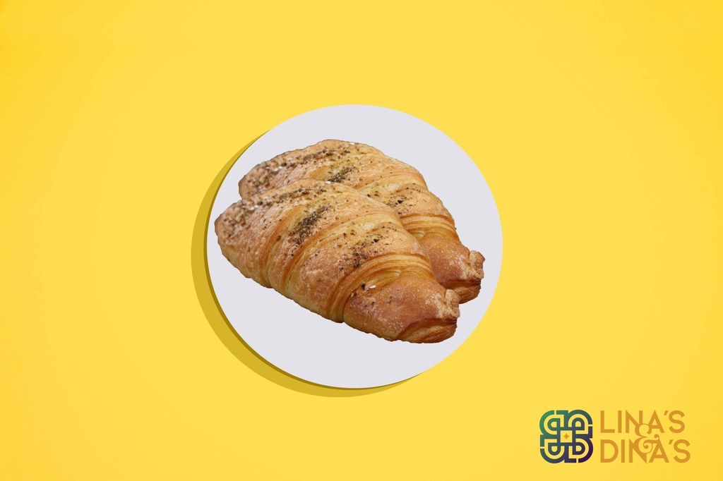 كرواسون الزعتر مع بيض مقلي