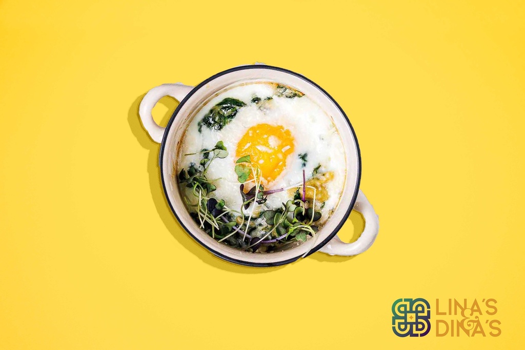 Baked eggs with spinach and parmesan /بيض مخبوز مع السبانخ و جبنة بارميزان