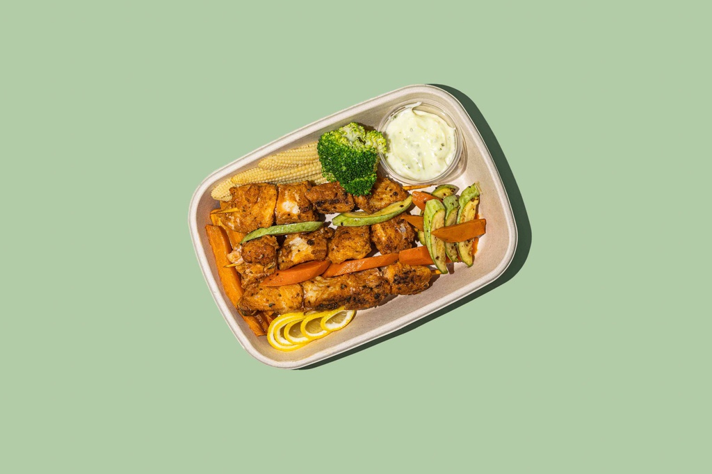 Caesar Fish Tawook w Veggies / سمك سيزر طاووق بالخضار