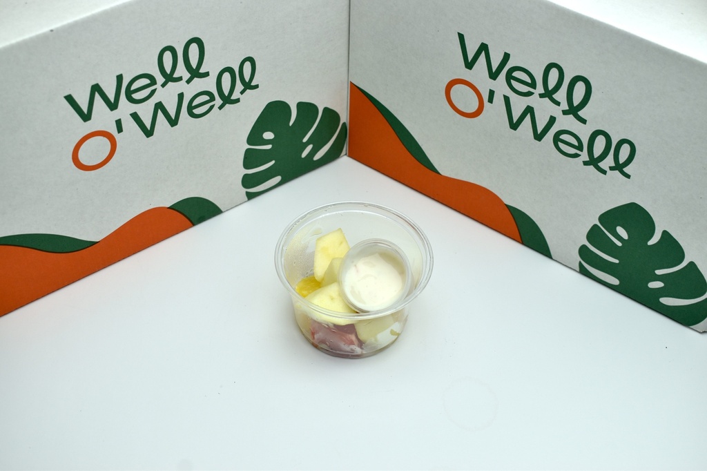 أعواد الفواكه المشكلة