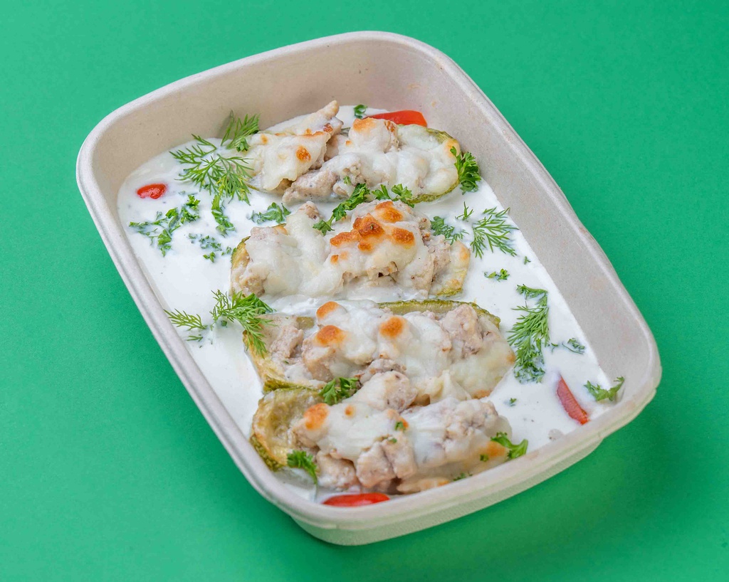 Zucchini W Chicken Bechamel (Keto)/كوسى مع الدجاج بالبشاميل