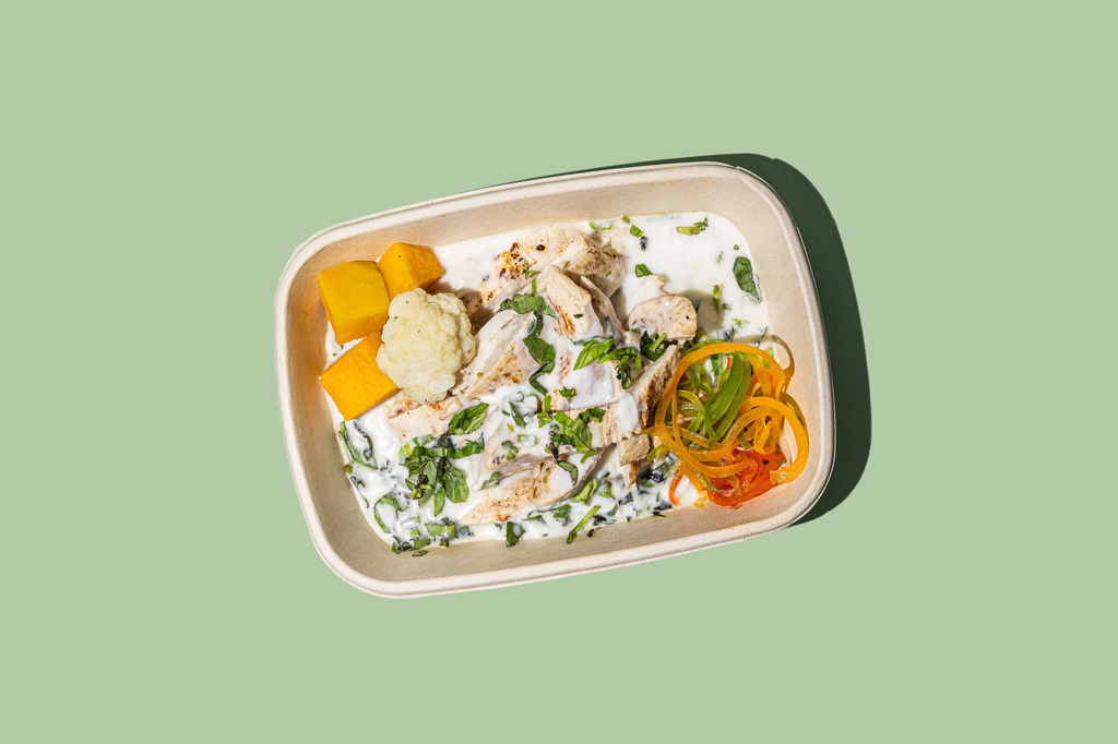 ستيك دجاج مع صوص الريحان