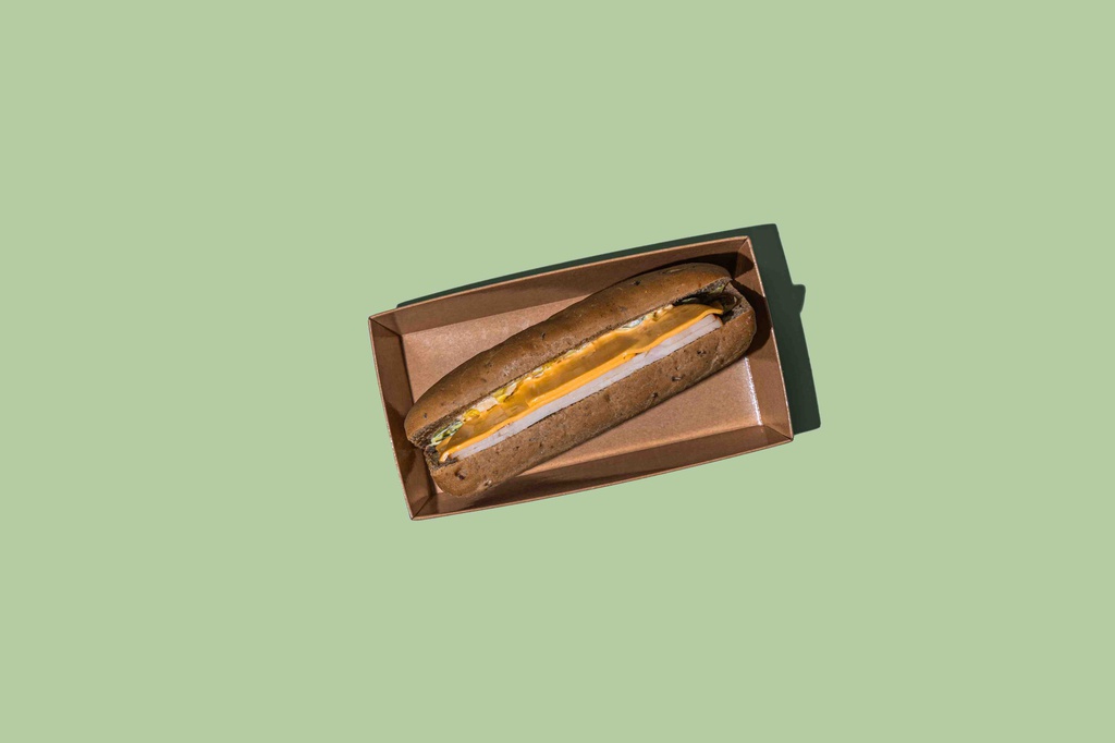 Turkey W Cream Cheese Sandwich (GF + LF) / ساندوتش ديك رومي مع جبنة كريمية