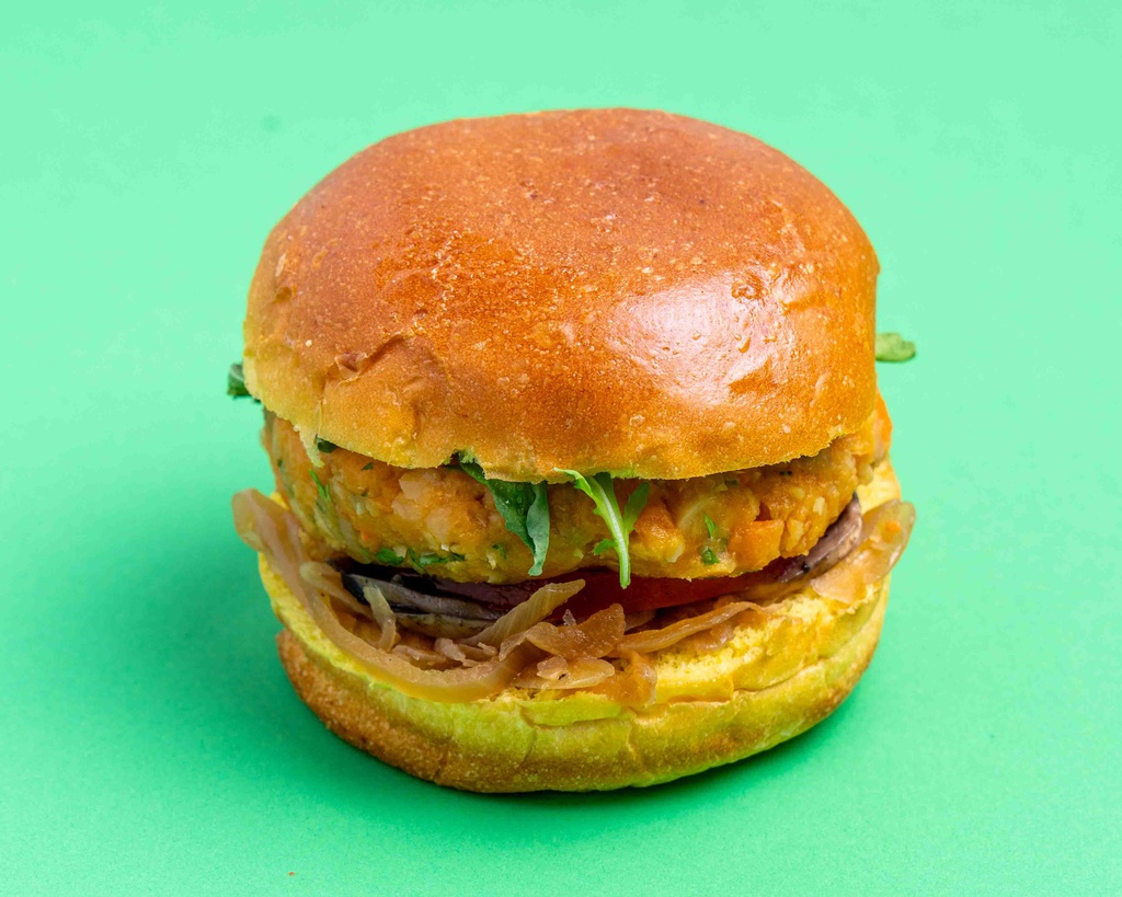 Sweet Potato &amp; Chickpeas Burger (DF) / البطاطا الحلوة والحمص