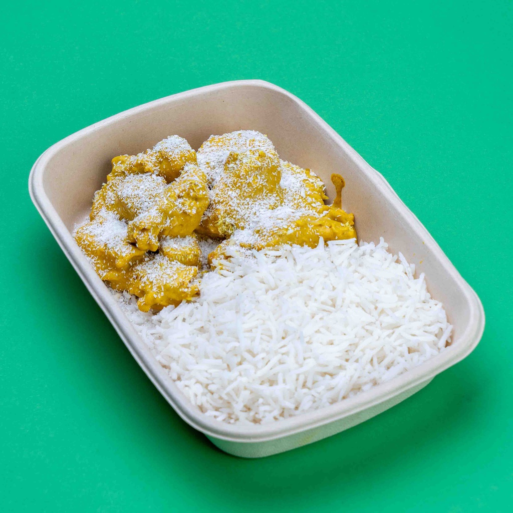  دجاج مع الكاري وجوز الهند