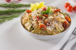 [MN0672-0.5] Pasta with Zucchini &amp; Roasted Almond / باستا مع الكوسا و اللوز المحمص