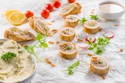 [MN0881-0.5] Stuffed Topkapi w rice green beans / دجاج محشي بالأرز و الفاصولياء الخضراء