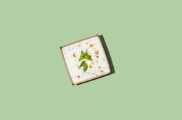 [KETONEW168-0.5] Persian Yogurt &amp; Nuts / الزبادي والمكسرات الفارسية (Keto)