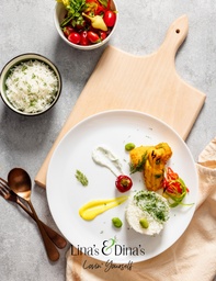 [NMN2254-0.5] Persian Spiced safron chicken kabab with garlic yoghurt sauce dill rice / كباب دجاج بالزعفران الفارسي مع صلصة الزبادي بالثوم والأرز