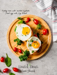 [NMN22158-0.5] Turkey ham and roasted vegetable and fried egg  with Rey Bread /  بيض مقلي مع خضار مشوي و شرائح الحبش  بخبز راي