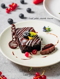 [NMN222402-0.5] Sweet Potatoes Chocolate Brownies / براونيز الشوكولاتة بالبطاطا الحلوة