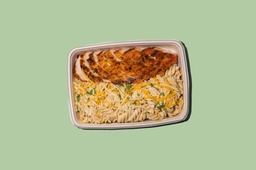 [NMN2244N6P-0.5] Three Cheese Pasta w Grilled Chicken / ثلاث معكرونة بالجبن مع دجاج مشوي