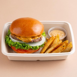 [SAL201120231] Beef Burger W Baked Potato / برجر لحم بقري مع بطاطا مشوية