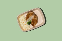 [NMN2436-1] Rolled Chicken Kieve w Mashed Potato / دجاج كييف ملفوف مع بطاطا مهروسة