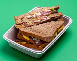 [NMN24121-1] Roast Beef w Honey Mustard Sandwich / ساندويتش لحم بقري مشوي مع خردل بالعسل