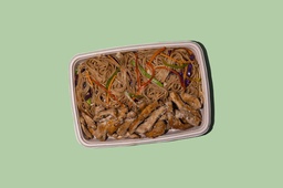 [WOWNM2419] دجاج صيني مع نودلز خضار