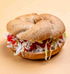 WOW - Zaatar w Tomato Bagel / زعتر مع طماطم باجل