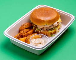 WOW - Cajun Chicken Potato Bun Burger / برجر خبز البطاطس بالدجاج الكاجون